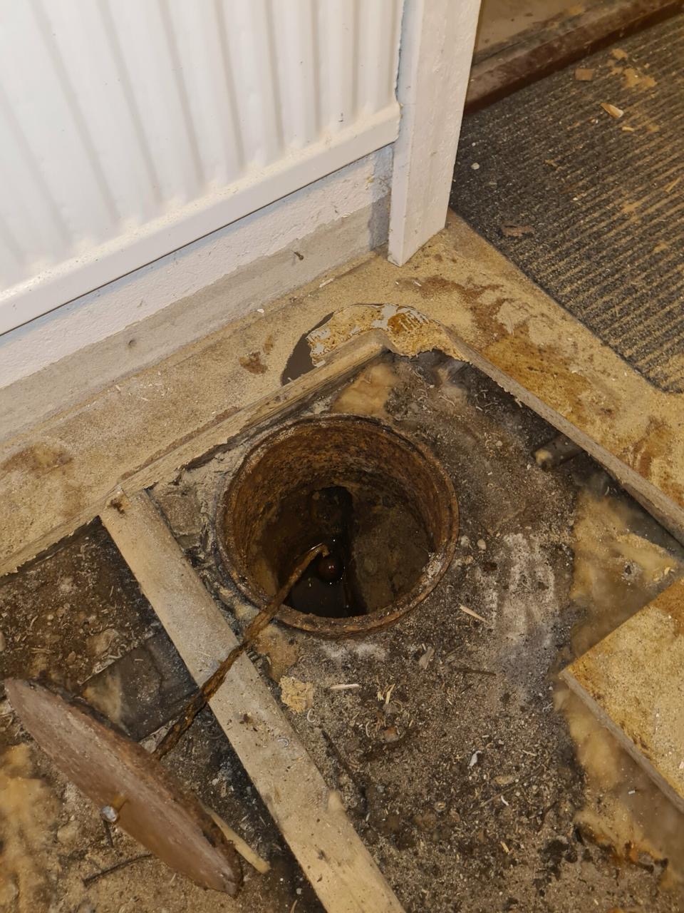 Golvbrunn reparation